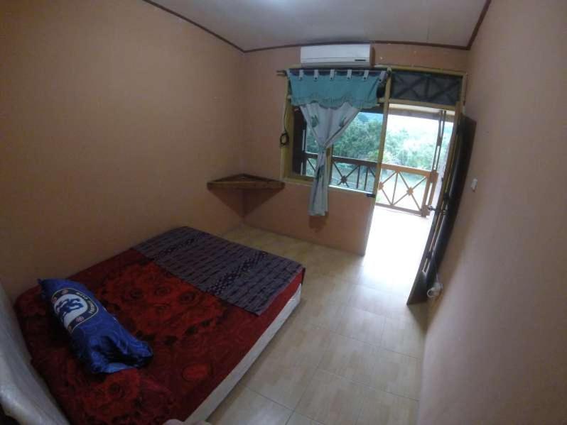 Supersuck Hotel Maluk Dış mekan fotoğraf